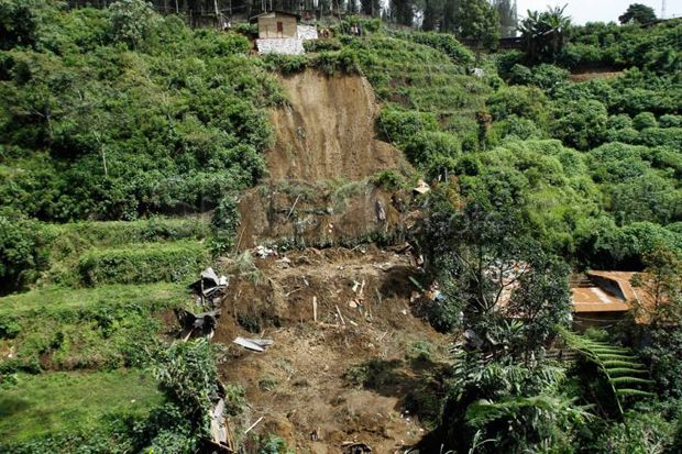 Korban Longsor Banjarnegara...