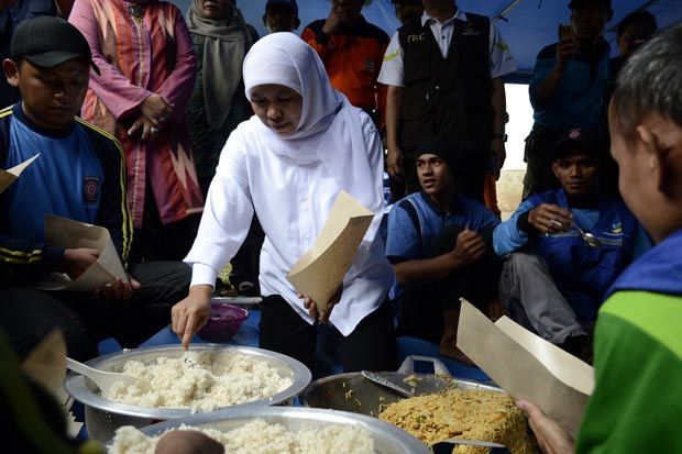 Khofifah Minta Kebutuhan...