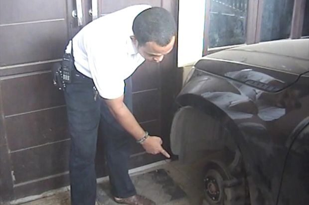 Maling Ban Mobil Beraksi...