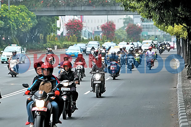 Pembatasan Motor, Tukang...