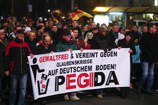 Demonstrasi Anti-Islam...