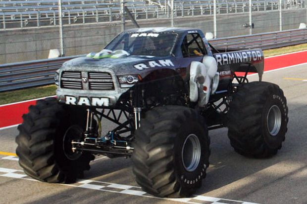 Monster Truck Raminator...