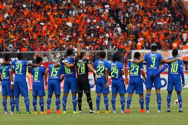 Latihan Persib Bandung...