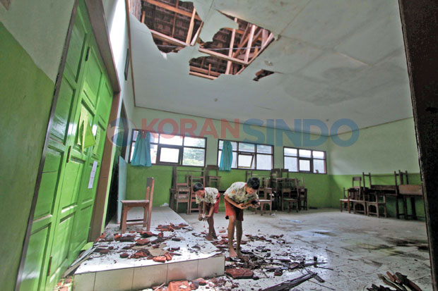 SDN Banjaragung I Ambruk
