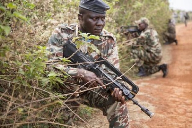 Militer Kamerun Tewaskan...