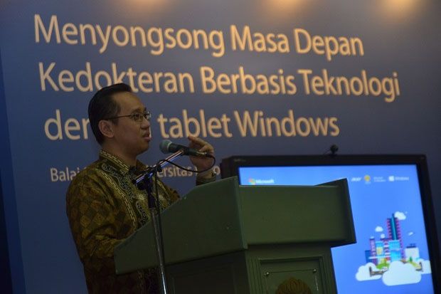 ILUNI UI Gandeng VI...