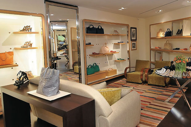 Tods Turun Harga