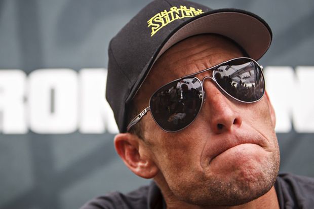 Lance Armstrong Bantah...