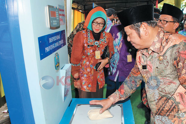 Awas Pedagang Jangan...