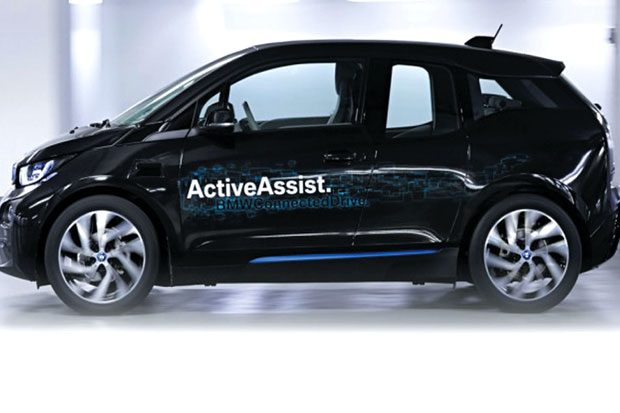 2020, Mobil BMW Bisa...
