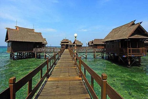 Bantah 8 Pulau Hilang,...