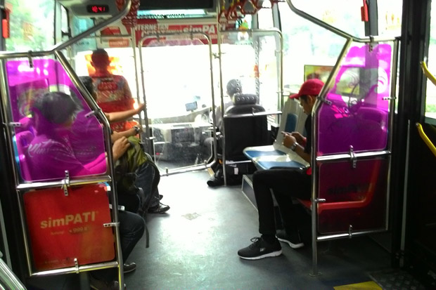Bus Tingkat di Jalan...