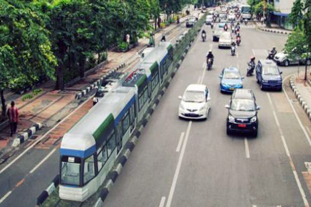 PT KAI Masih Kaji Proyek...