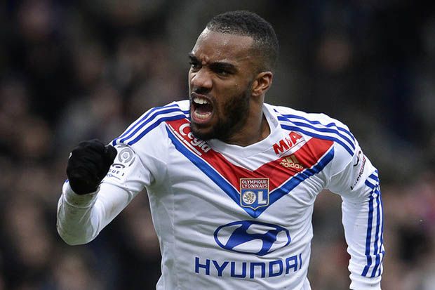 Lacazette, Bintang Anyar...