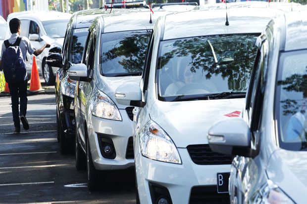Tahun Depan Harga Mobil...