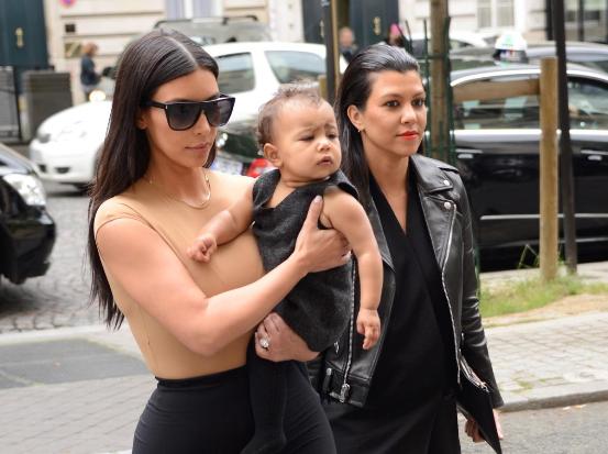 Kim Kardashian Sewa...