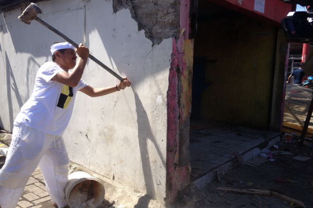Bupati Purwakarta Bongkar...