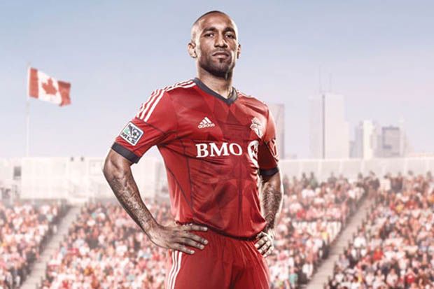 Redknapp Berharap Defoe...