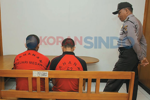 Hermin Dibunuh dengan...