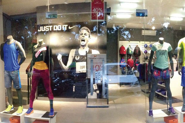 Nike Buka Factory Store...