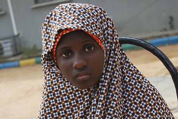 Boko Haram Paksa Gadis...