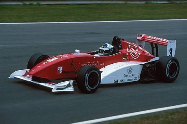 Bekas Mobil Balap Raikkonen...