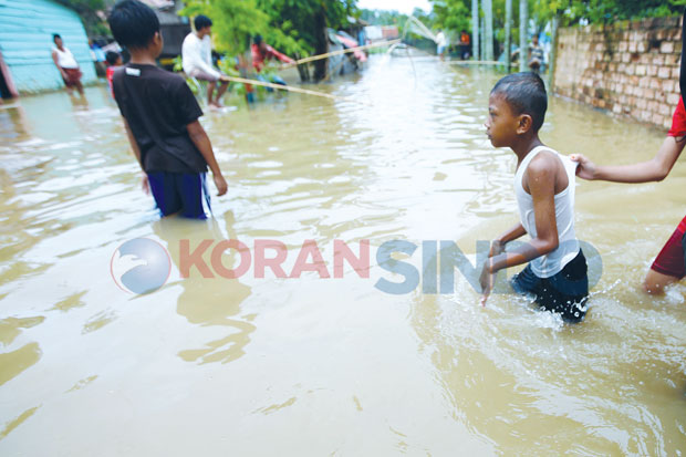 Banjir Berkurang atau...