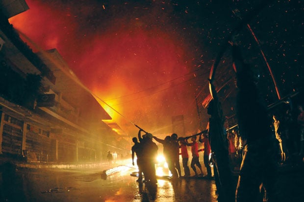Pasar Klewer Terbakar