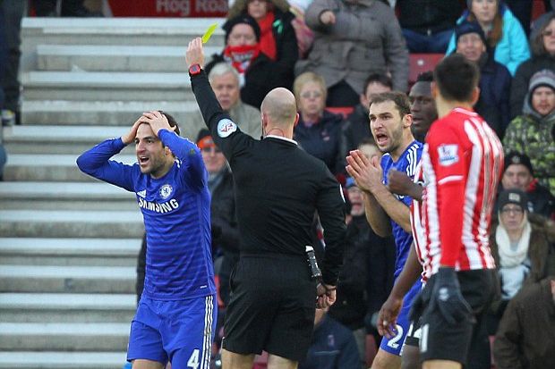 Fabregas Kecam Kepemimpinan...