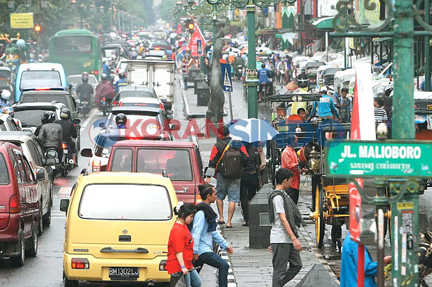 Kunjungan ke Yogya Naik...