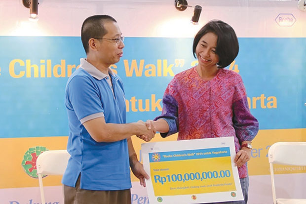 Roche Peduli Anak Penderita...