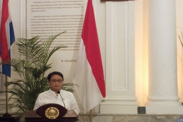 AirAsia Ditemukan, Bantuan...