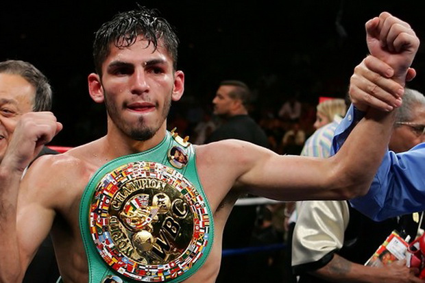 Linares Rebut Sabuk...
