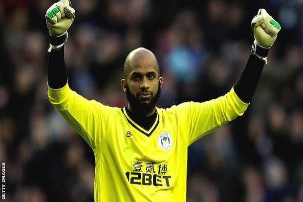 Everton Berniat Pinjam...