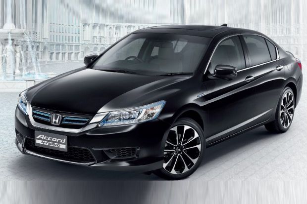 Honda Accord Versi Hibrid...