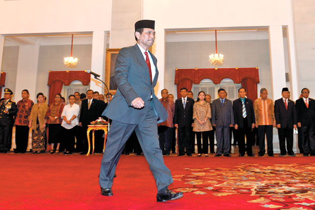 Luhut Jabat Kepala Staf...