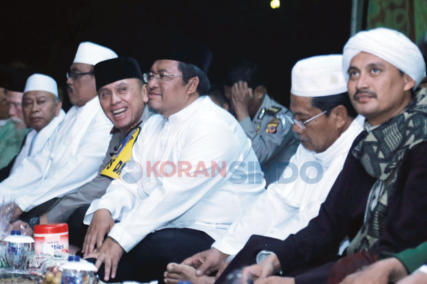 Aher Ajak Masyarakat...
