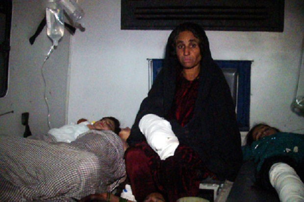 Dihantam Roket Taliban,...