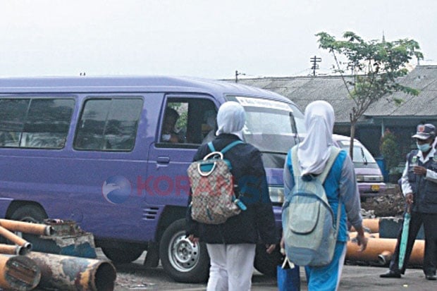 BBM Turun, Tarif Angkota...