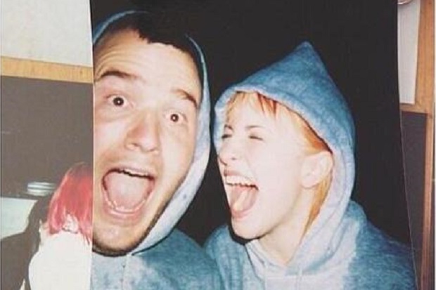 Hayley Williams Bertunangan