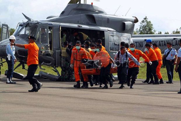 Beberapa Puing Pesawat...