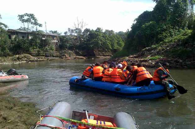 Hujan Deras, Basarnas...