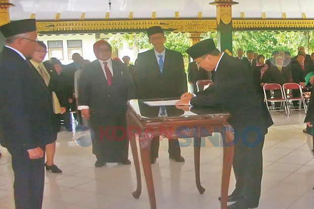 Pemkab Lakukan Mutasi...