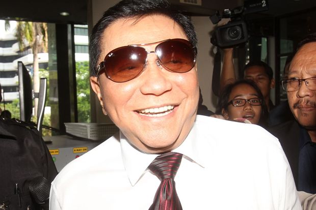 Muncul di Istana, AM...