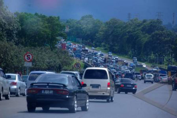Arus Balik, Jalur Puncak...