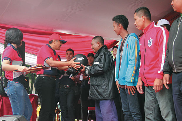 Polisi Harus Berkreasi...