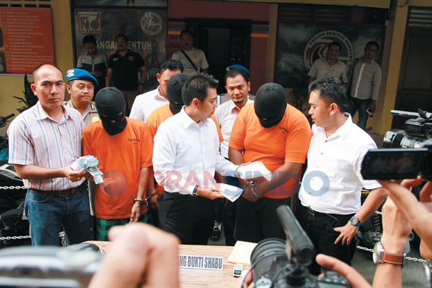 Tiga Bandar Sabu-Sabu...