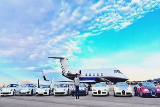 Koleksi Mobil Mayweather...