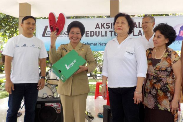 League Gelar CSR Bagikan...