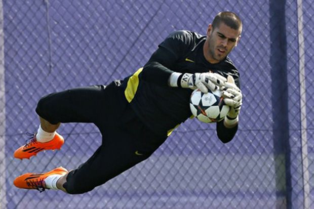 Victor Valdes Dikontrak...
